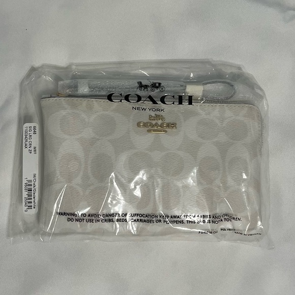 🟡 Coach Large Corner Zip Wristlet In Signature Canvas - Picture 3 of 4